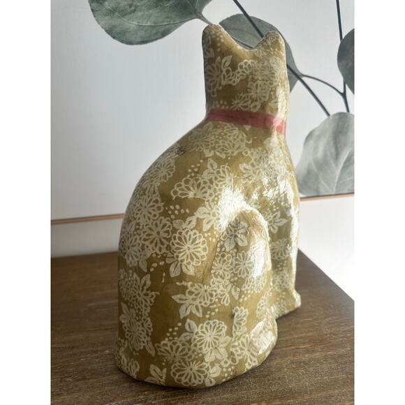 Papier (Paper) mache cat with bow made in Thailand 14" Tall 10" W Nonallergenic! - Picture 7 of 9